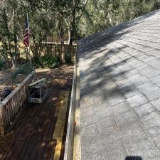 Top-Notch-Gutter-Cleaning-in-Navarre-Florida 5