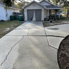 Top-Quality-House-Washing-and-Driveway-Cleaning-in-Mary-Esther-Florida 5