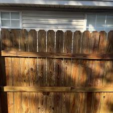 Wood-fence-cleaning-in-Mary-Esther-Florida 1